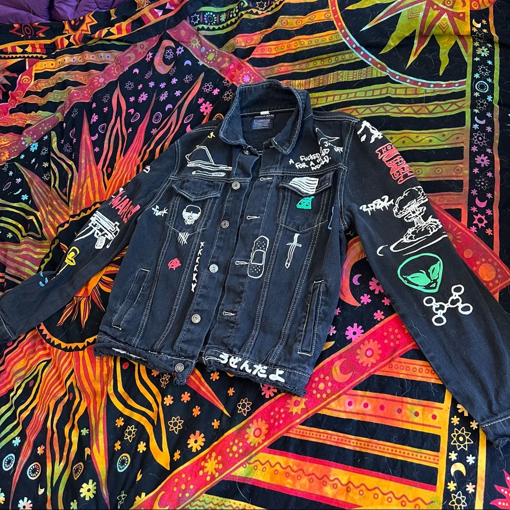 ❤️‍🔥☠️Cool alt/punk thrifted jacket☠️❤️‍🔥